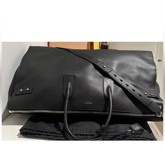 SAINT LAURENT
Sac de Jour Duffle 48h leather travel - Picture 5 of 15